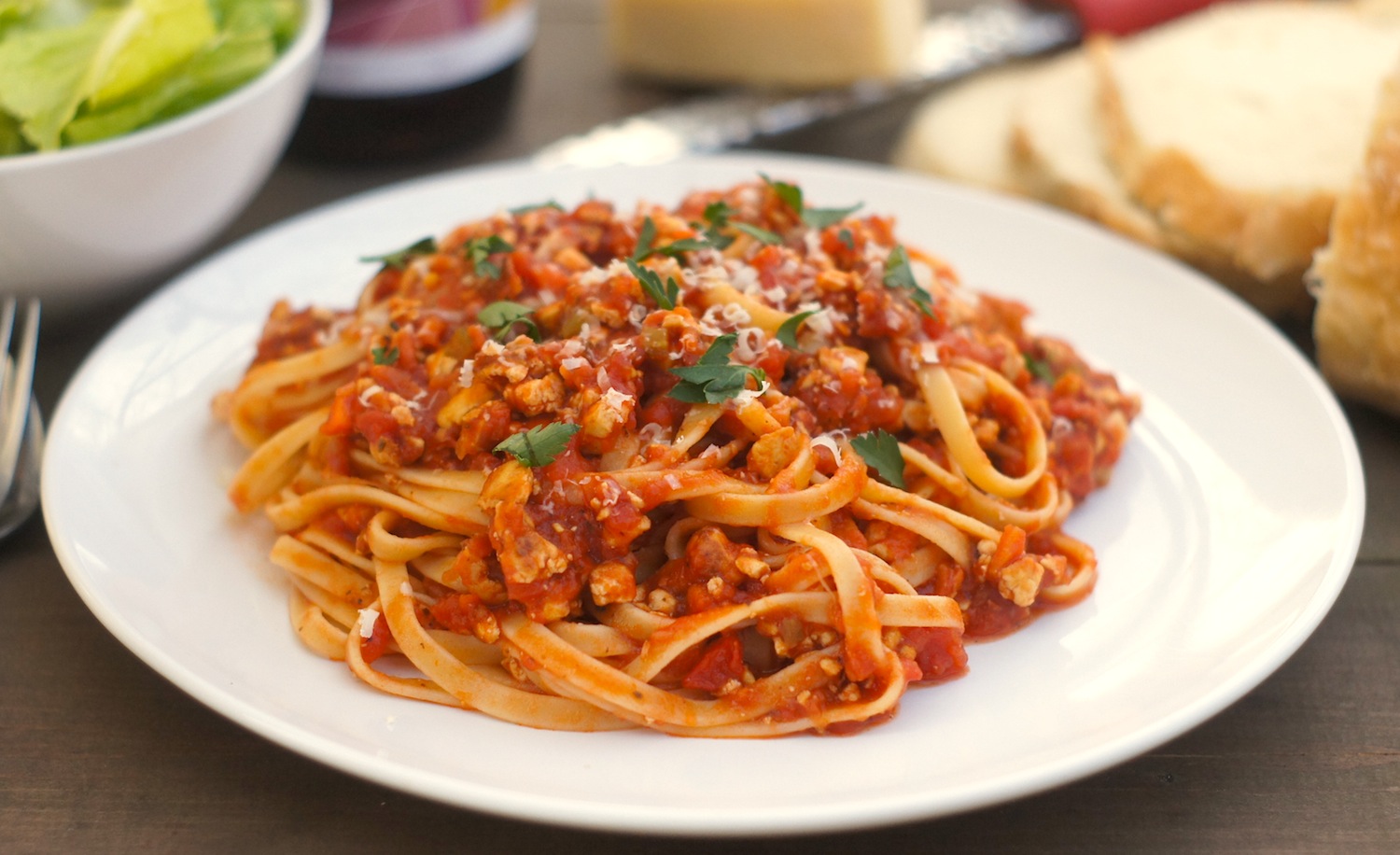 Pasta with Tofu "Bolognese"