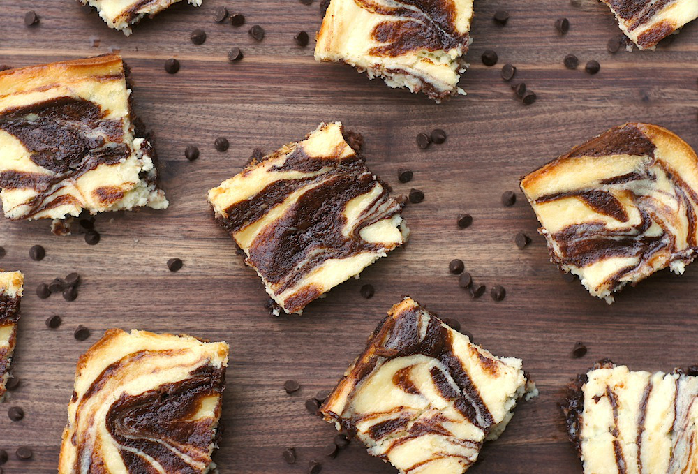 Cheesecake Brownies | FearlessHomemaker.com