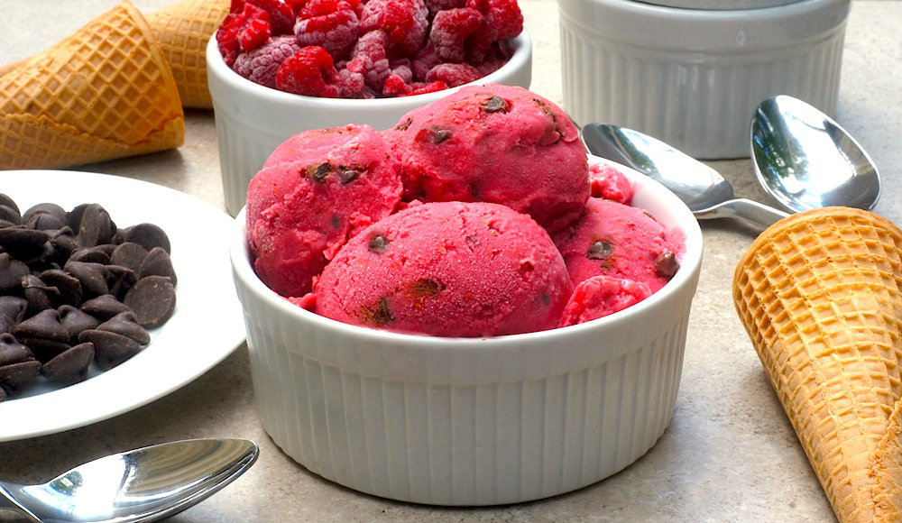 Raspberry-Chocolate Chip Frozen Yogurt