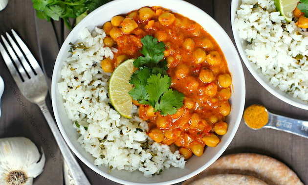 Slow Cooker Chickpea Coconut Curry